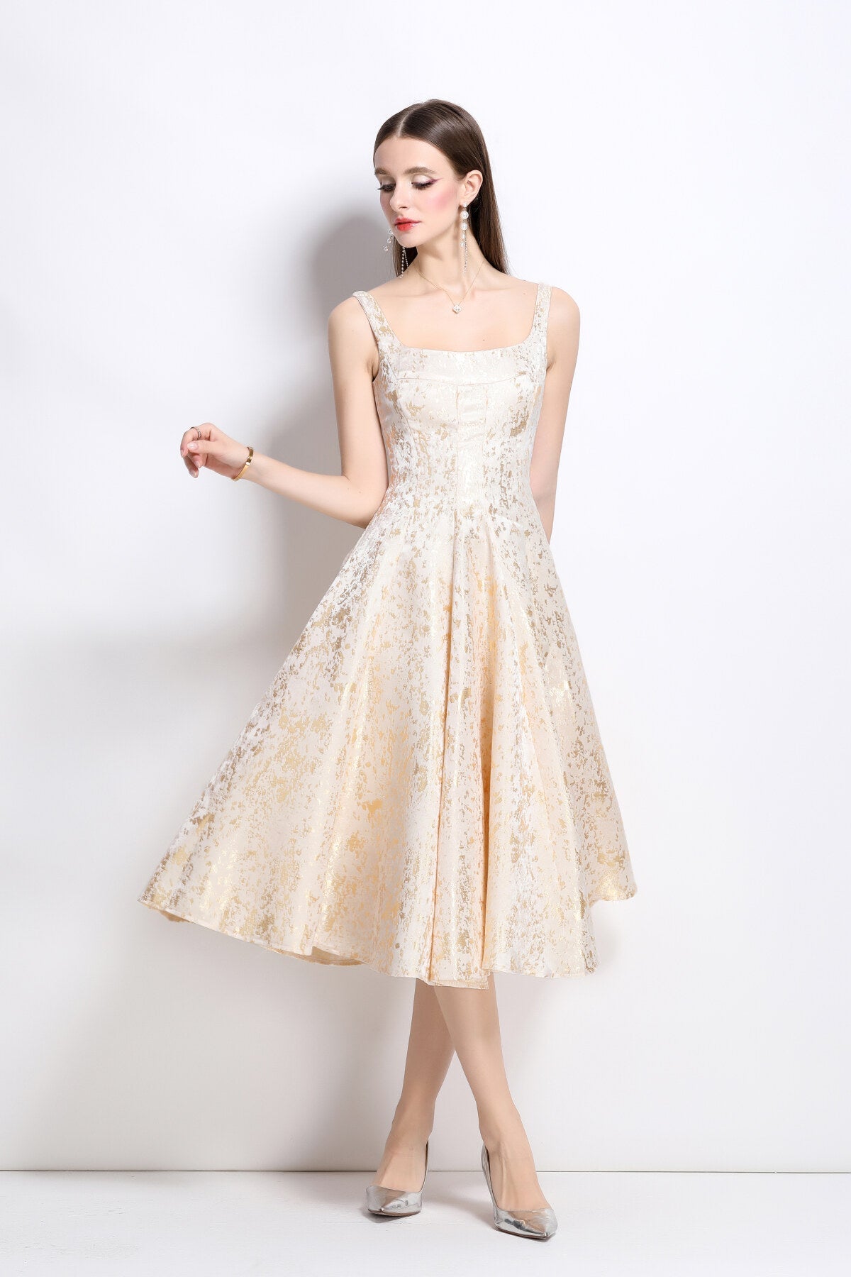 Paloma Slim Fit Jacquard Midi Dress