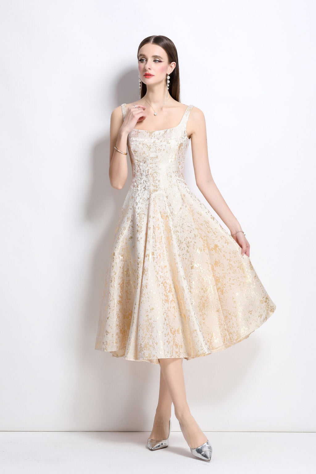 Paloma Slim Fit Jacquard Midi Dress